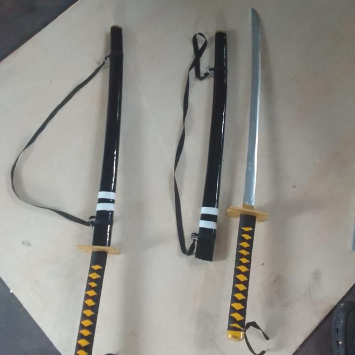 Gambar katana kayu RIMURU cosplay demon slayer terlaris - yutaa dari onoratshop undefined Tokopedia