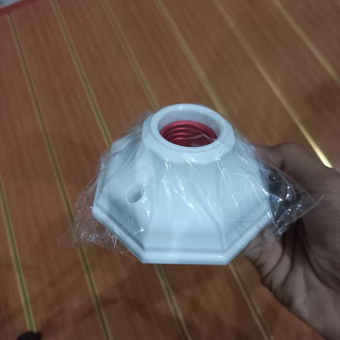 Gambar [Dapat 3 pcs] Fitting ornamen PVC / Fitting lampu motif ukuran 30cm - Fitting biasa dari Sumber Griya Abadi undefined Tokopedia