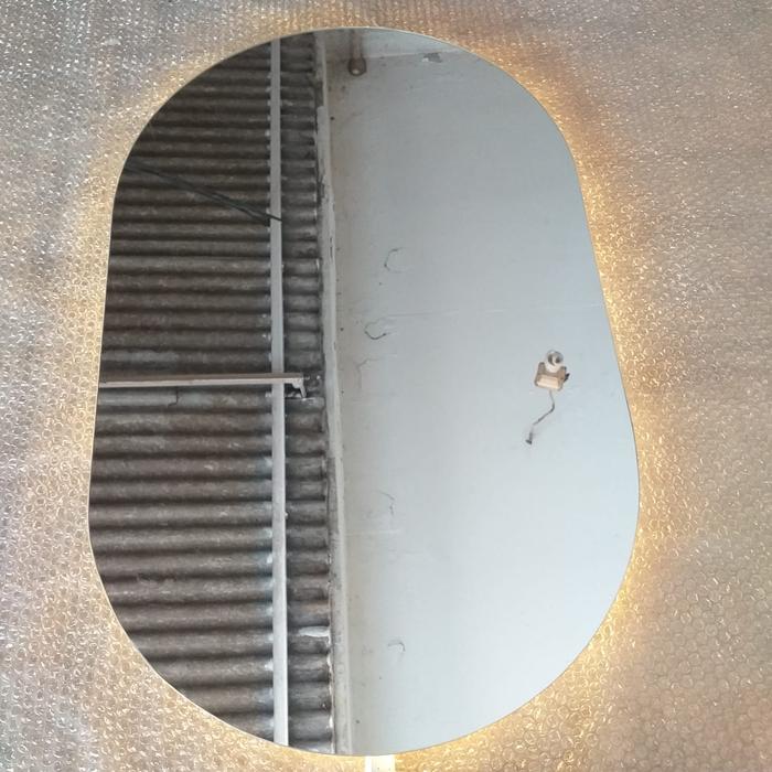 Gambar Cermin Kamar Mandi Oval / Cermin Wastafel / Cermin Dinding LED Touch - Warm White, 40x60 dari Dya Kaca undefined Tokopedia