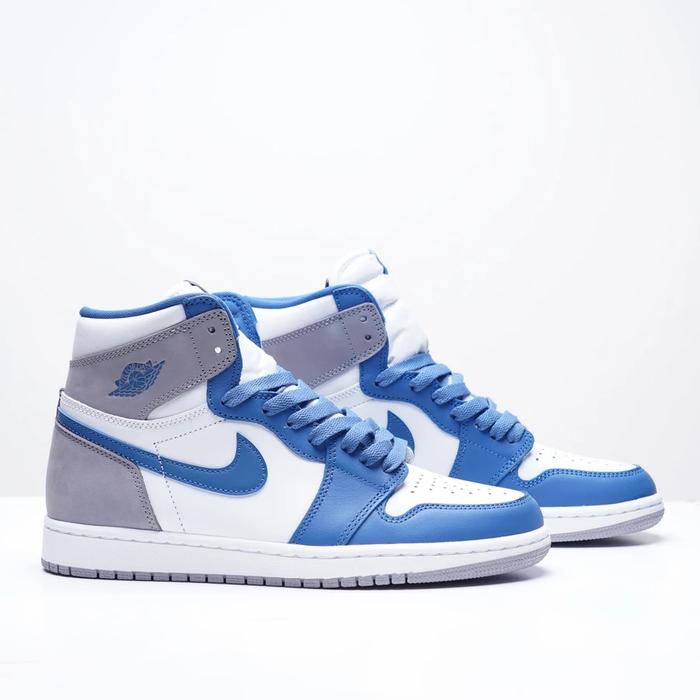 Jual Air Jordan Retro High OG True Blue White Cement Grey 40