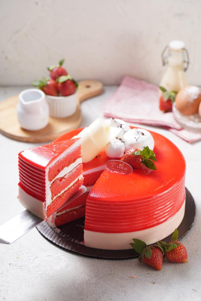 Gambar Cream Cheese Strawberry - 20cm dari DCIKA BAKERY undefined Tokopedia