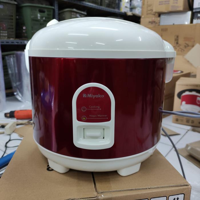 Gambar MAGICOM / RICE COOKER MIYAKO MCM 528 - MCM 528 TS dari pantes agung undefined Tokopedia