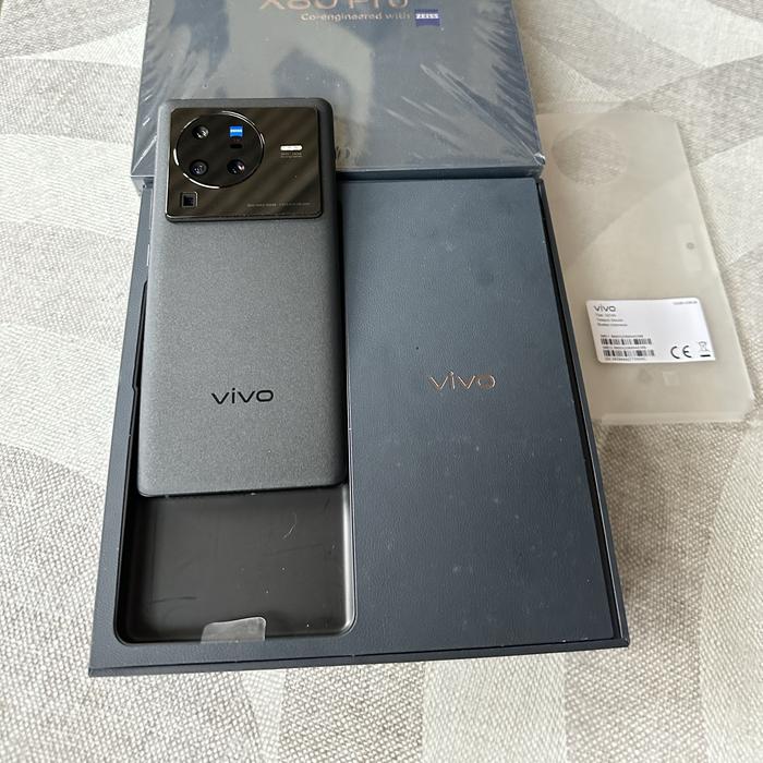 即購入可】Vivo X80 盛り上がら Pro【付属品完品】
