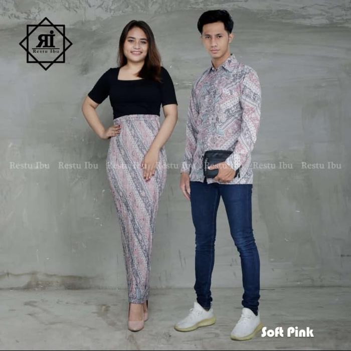 Gambar couple batik suami istri/baju couple batik/batik couple - soft pink, M dari saffacollection undefined Tokopedia