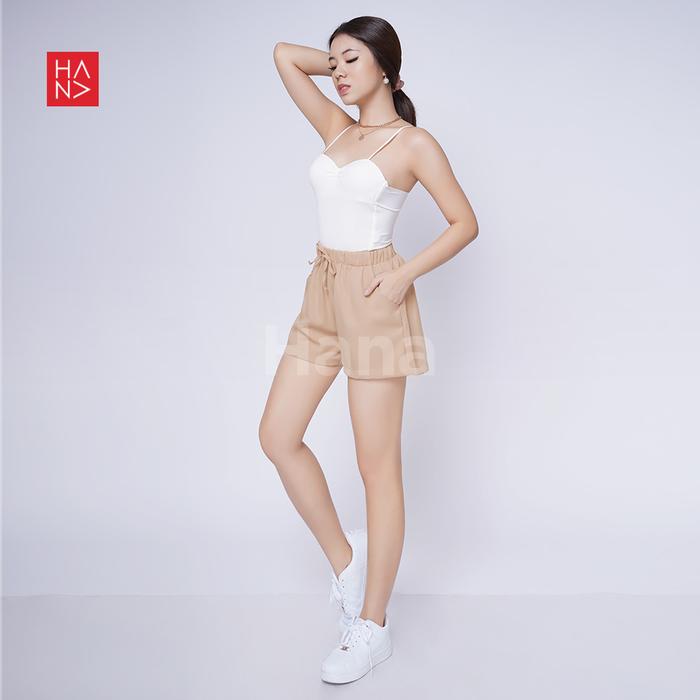 Gambar HanaFashion - Tiara Short Pants Celana Pendek Wanita - SP041 - Beige, XXL dari hanafashion_shop undefined Tokopedia