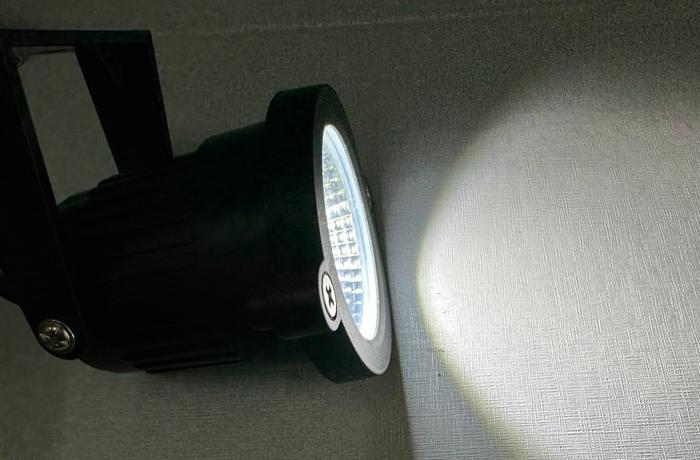 Gambar LAMPU TAMAN LED OUTDOOR WATERPROOF SOROT TAMAN 5W COB - putih COB, PLAFON dari Bagus terang e undefined Tokopedia