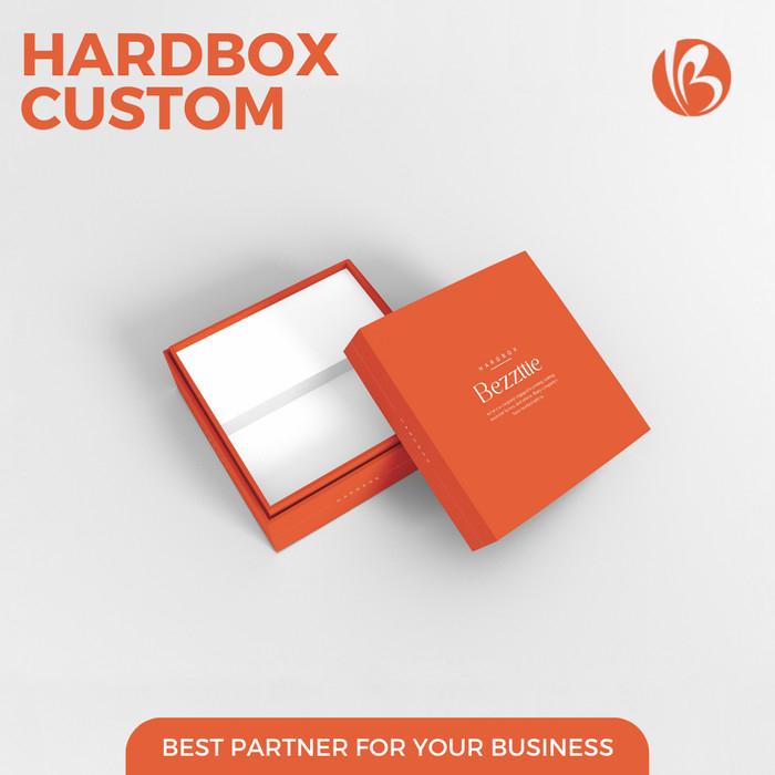 Gambar Hardbox Custom Design + paperbag dari Bezzttie Store undefined Tokopedia