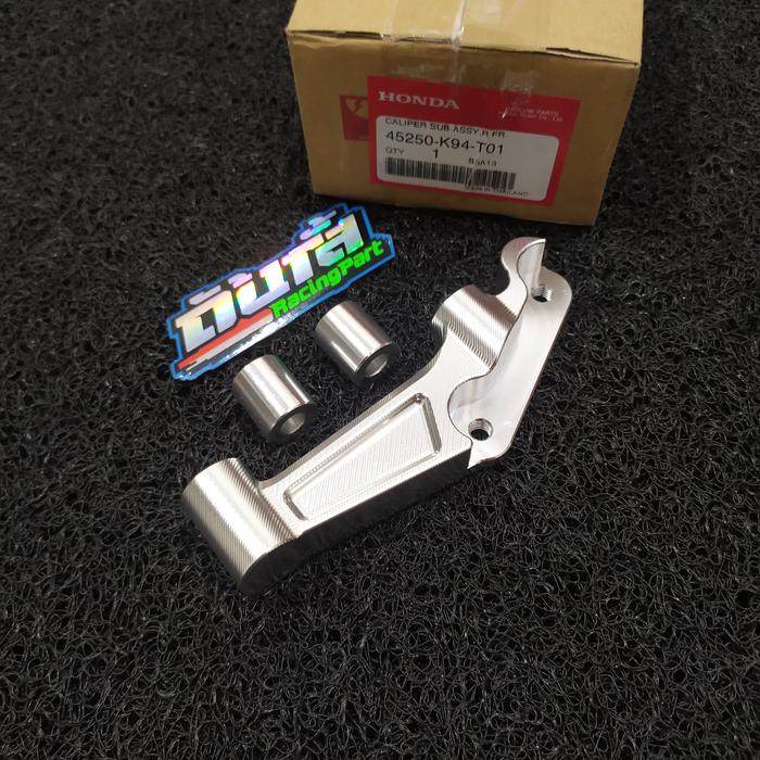 Gambar KALIPER NISSIN 4 PISTON TWIN AFRICA SET BRACKET NINJA R SS RR 150 ORI - Bracket Saja dari Duta_Racing_Part undefined Tokopedia