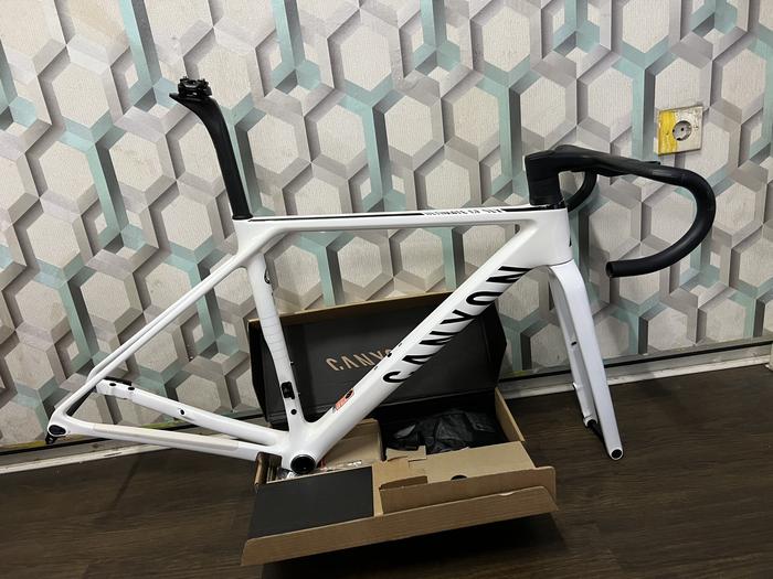 Canyon Ultimate Cf Slx Canyon Aeroad White 2021 Canyon Ultimate CF