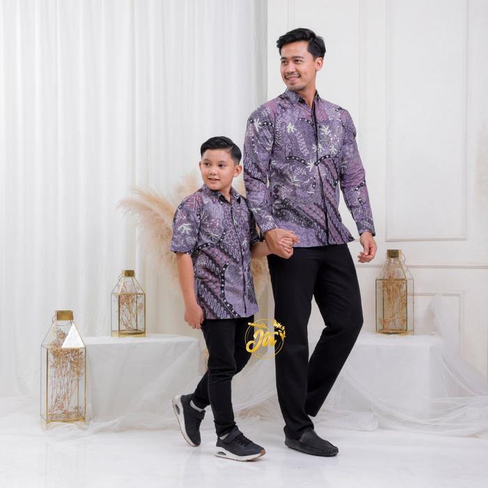 Gambar SARIMBIT KELUARGA GAMIS AYRA SERAGAM BATIK KELUARGA BAJU LEBARAN - Hem anak ungu, M dari DAFIN@ BATIK PEKALONGAN undefined Tokopedia