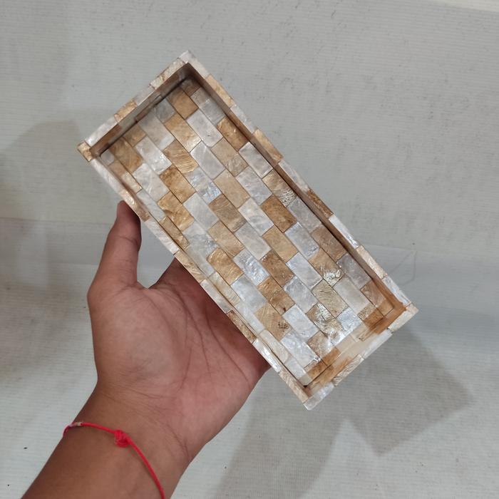 Gambar Tempat Sendok Kerang Tray Nampan Baki Kecil Unik Wadah Serbaguna - Kombinasi dari Mentari Bali Craft undefined Tokopedia