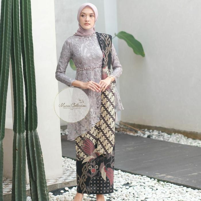 Gambar Baju Kebaya Wisuda Modern Baju Tunangan Lamaran Pasangan Couple Zara - Set Kebaya 1, L dari Murai Collection undefined Tokopedia