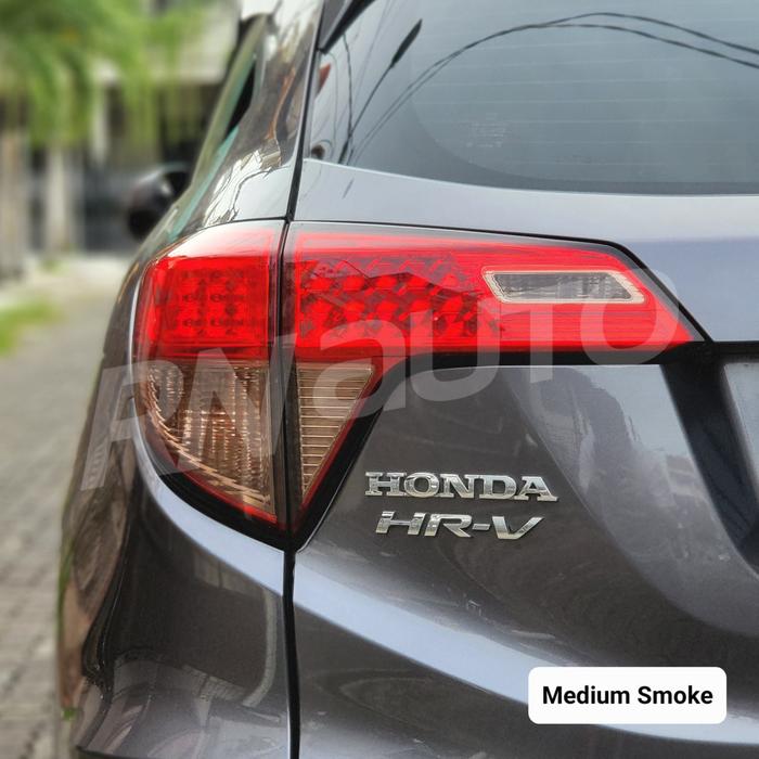 Gambar Stiker Smoke Lampu Belakang Tail Light Aksesoris Honda HRV 2015 - 2021 - Medium Smoke dari RNauto undefined Tokopedia