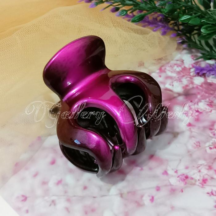 Gambar Jepit Rambut Jedai Metalic Glossy - Ungu dari Gallerymeily undefined Tokopedia