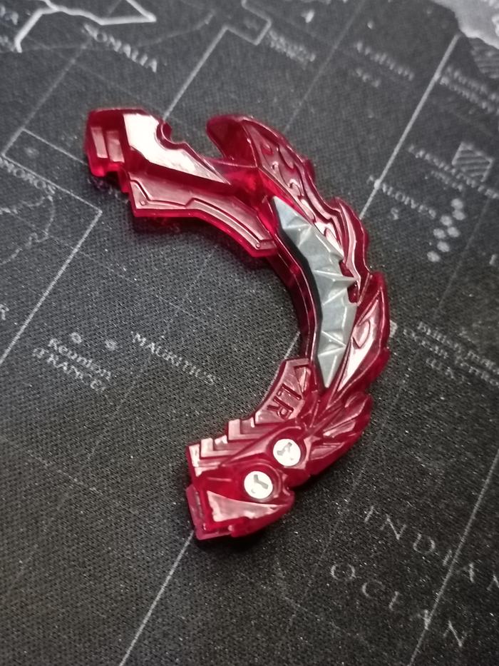 Gambar Beyblade Burst DB - Blade Super & Blade King - Super M dari Leandsustore undefined Tokopedia