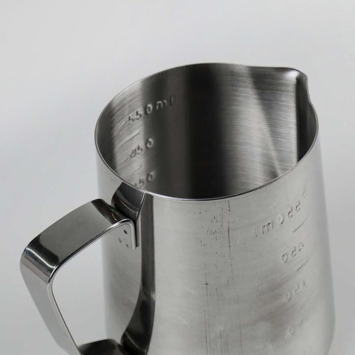 Gambar Gelas Ukur Milk Jug Stainless Steel Latte Art Pitcher Kopi Susu - 600 ml dari electromagnett undefined Tokopedia