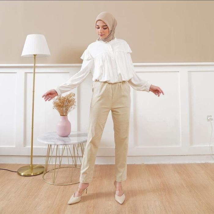 Gambar Ready️ASTON PANTS FIXPOSE - Cream beige, Batas trf 1jam dari Anindya@gallery undefined Tokopedia