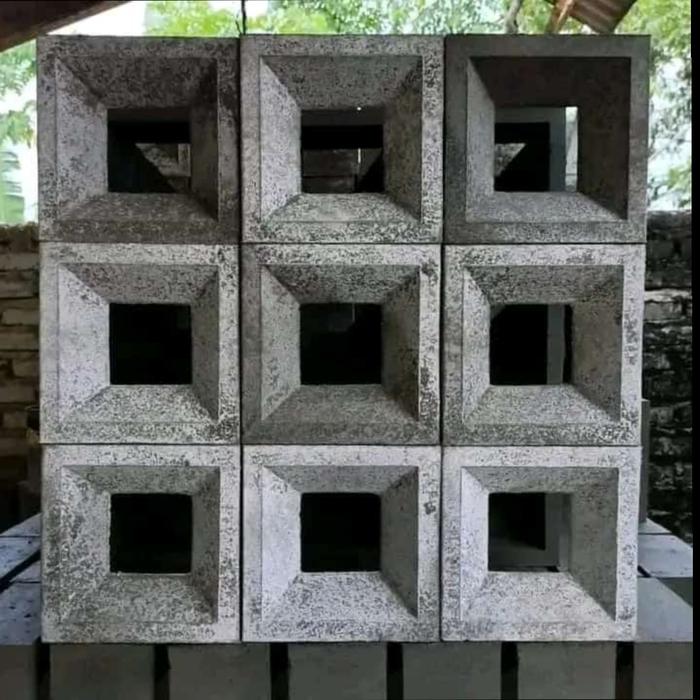 Gambar Roster beton lubang kotak(2muka) - Abu-abu dari Roster minimalis BI undefined Tokopedia