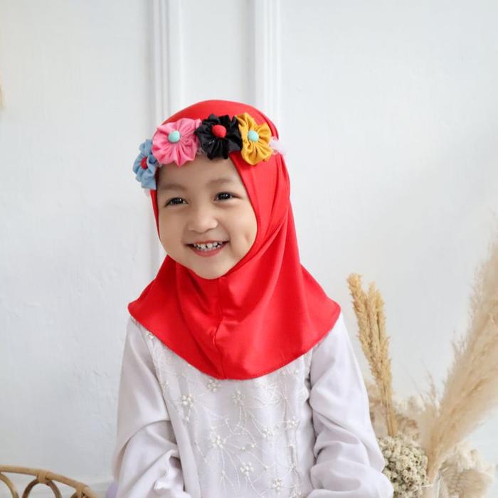 Gambar Hijab Anak Perempuan | Jilbab Anak Instan Model Bando Tile - Merah dari Baby Kids Fashion Buah Hati undefined Tokopedia