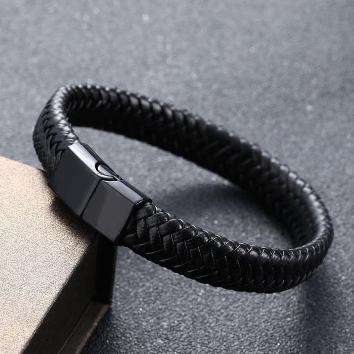 Gambar Gelang Kulit Asli pria Bracelet Leather Premium Titanium Sport - FL1 Fullblack dari JR Of Store undefined Tokopedia