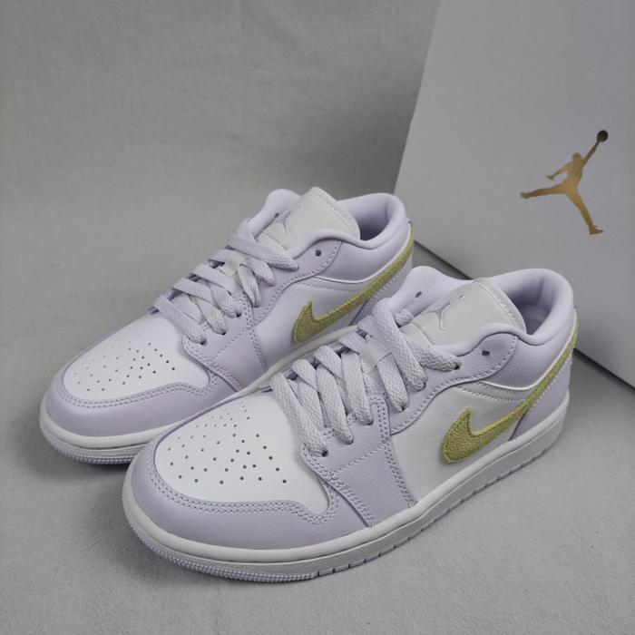 Jual Nike Air Jordan 1 Low Barely Grape 100% Authentic - Jakarta 