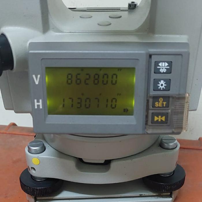 Gambar Digital Theodolite Sokkia DT5 dari Toko Bahana survey undefined Tokopedia