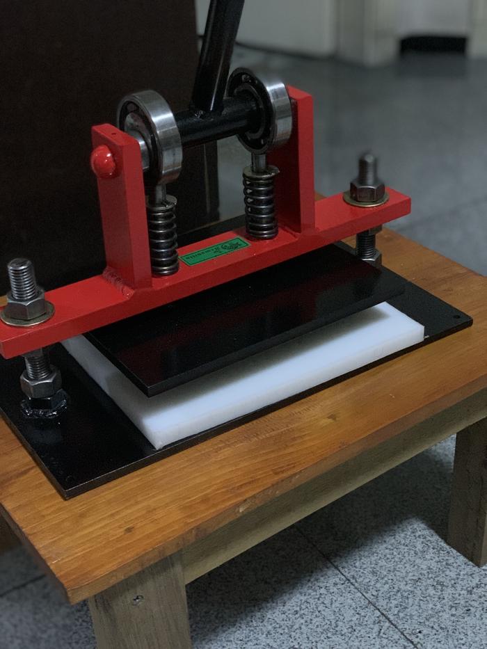 Gambar Mesin Pond / Emboss / Press / Plong Kertas Kulit Oscar Kardus Plastik - Merah dari HANINDO MESIN undefined Tokopedia