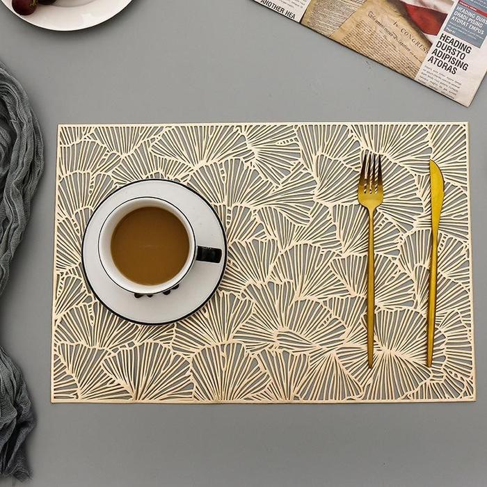 Gambar Placemat PVC / Alas Tatakan Piring Makan PVC Tahan Panas Persegi - Model 3 gold dari Home Decor Zega undefined 3 Tokopedia