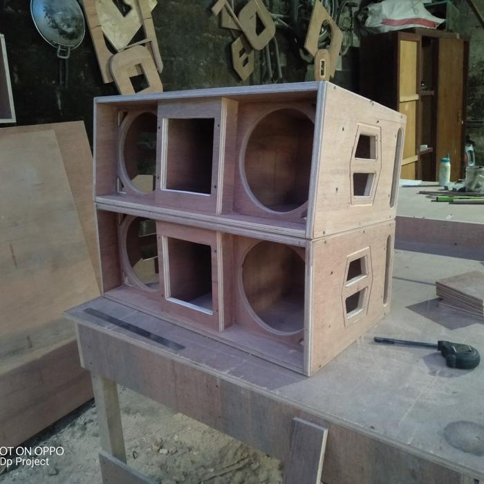 Gambar box speaker line array 10 inch double dari Dua putra_store undefined Tokopedia