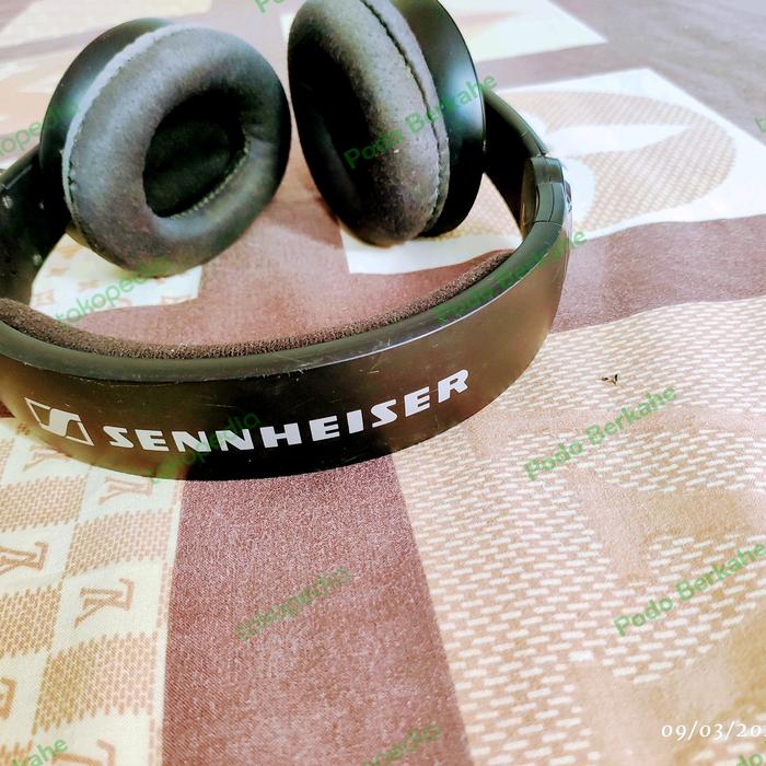 Gambar Headphone Sennheiser HD 205 original second! dari Podo Berkahe undefined Tokopedia