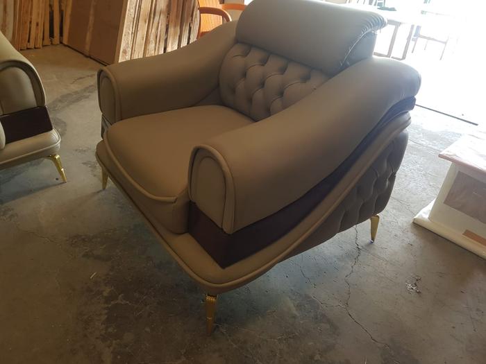 Gambar sofa mewah ruang tamu modern dudukan 3-2-1 - 1 Seater dari Unity Furnish undefined Tokopedia