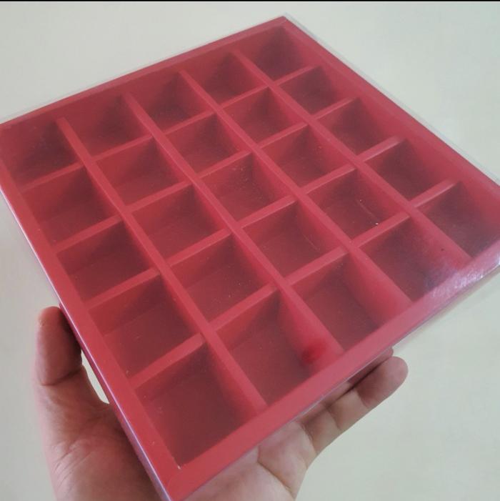 Gambar Dus Nastar bulat sekat 25 mika polos uk. 3.5x3.5x3.5 cm - Dus Merah dari Packaging Master ID undefined Tokopedia