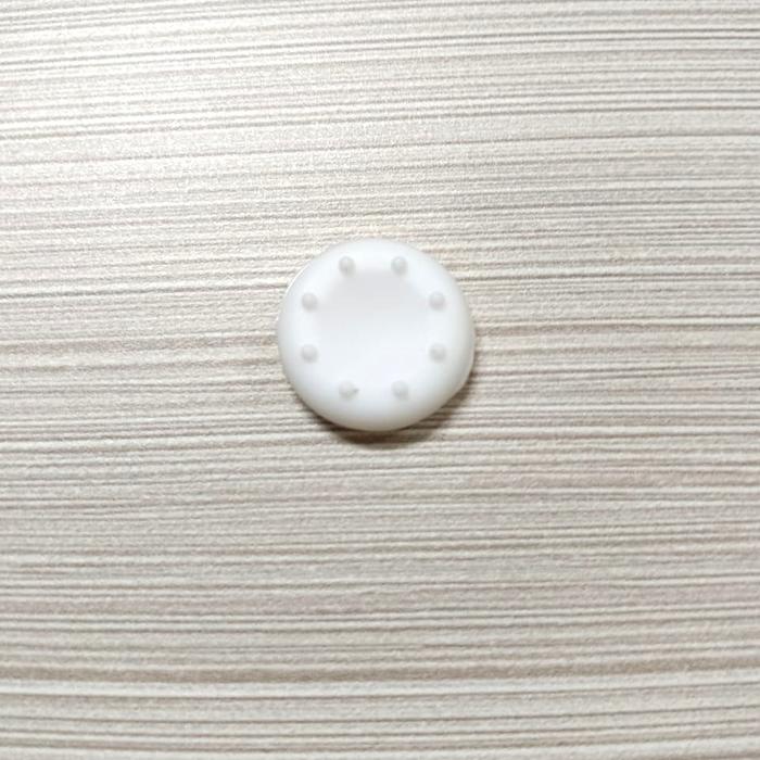 Gambar SILICON ANALOG STIK PS2 PS3 PS4 PS5 XBOX THUMB GRIPS STIK PS - Putih dari ATLANTIS STAR undefined Tokopedia