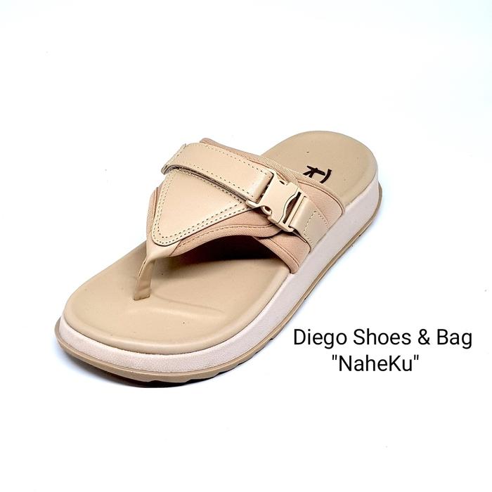 Gambar Rullief FKS 789 Sandal Jepit Premium Wanita Fashion Cewek Korea Trendy - Cream, 40 dari Diego NaheKU Shoes & Bag undefined Tokopedia