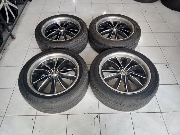 Gambar VELG MOBIL RACING ALEXIS R18X8 PCD 5X114 + BAN 235 50 R18 dari LBS BURSA SURABAYA undefined Tokopedia