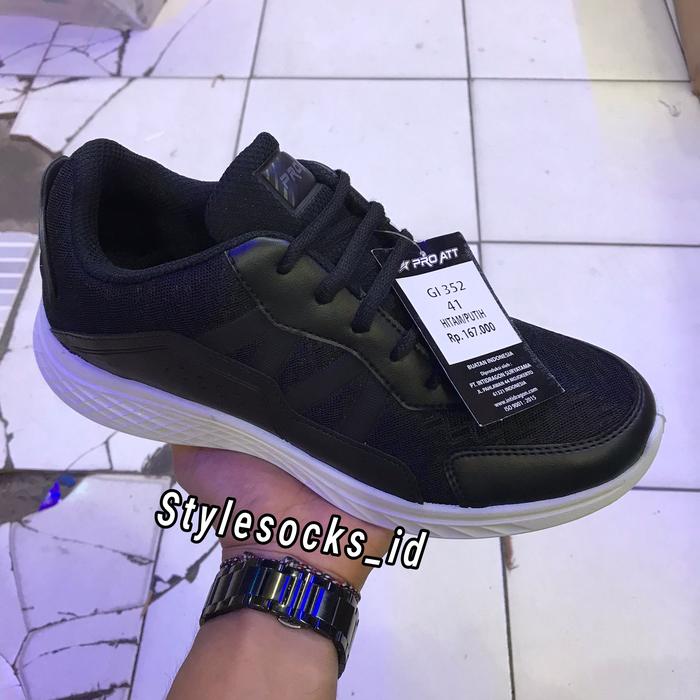 Gambar SEPATU SEKOLAH PRO ATT / SEPATU SEKOLAH ANAK / SEPATU RUNNING HITAM - GI 352, 37 dari Stylesocks.id undefined Tokopedia
