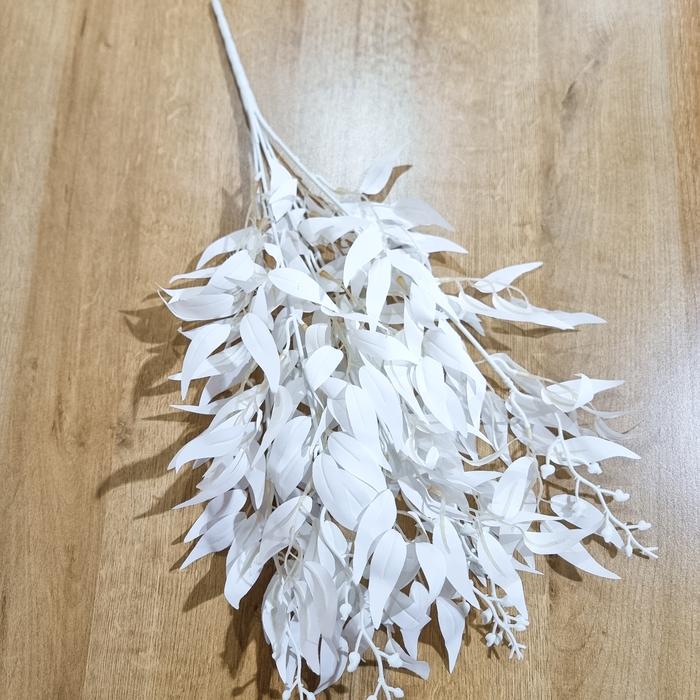 Gambar Daun Ruscus Willow Artificial Dekorasi - Putih dari Rumah Bunga Dekor undefined Tokopedia