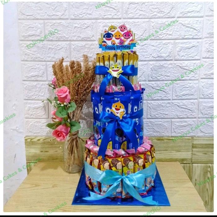 Gambar JASA BUAT HAMPERS SNACK ULANG TAHUN - 1  TINGKAT dari Nhayya Cakes & Cookies undefined Tokopedia