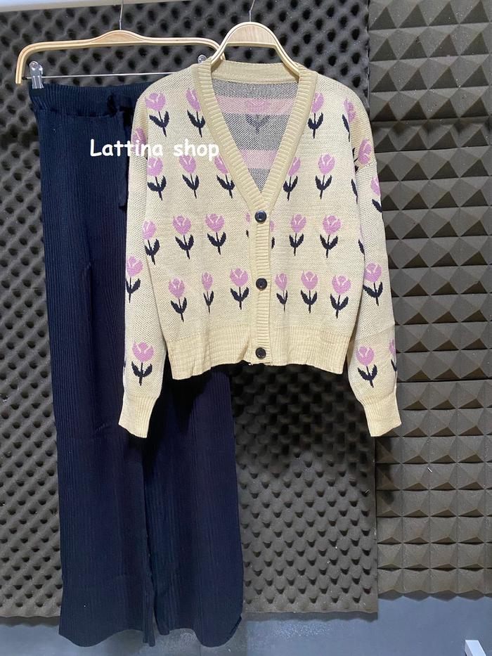 Gambar oneset cardigan flora dan celana kulot tali / setelan wanita / setelan - cream-black dari lattinashop undefined Tokopedia