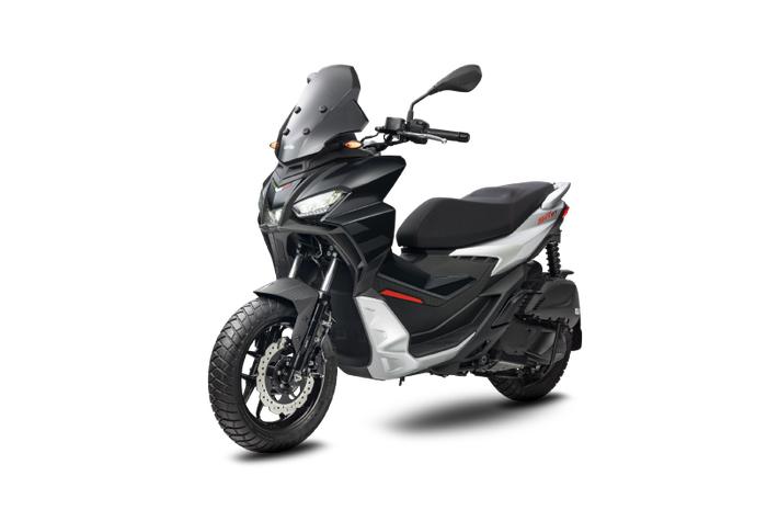 Gambar Aprilia SR-GT 200 Sepeda Motor Matic - Smart Motoplex - Aprilia Black, Full Payment dari Smart Motoplex Gubeng Surabaya undefined Tokopedia