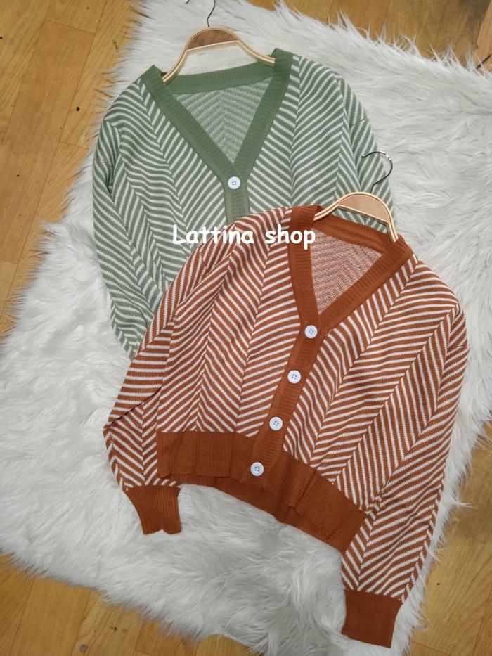 Gambar Ahyeon crop cardy / Cardigan rajut motif stripe wanita korea terbaru - Coral dari lattinashop undefined Tokopedia