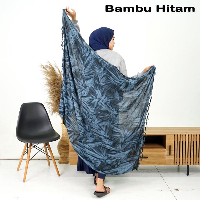 Gambar KAIN PANTAI BALI SARUNG SARONG PANTAI BALI MOTIF SARUNG WANITA - BAMBU HITAM dari qeine homewear undefined Tokopedia