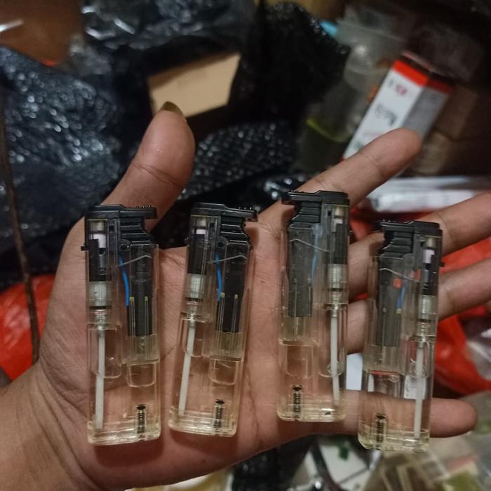 Gambar R135 Korek Api Jet Gas Mancis Bara Transparan Anti Angin - Sedang dari R.135 undefined Tokopedia