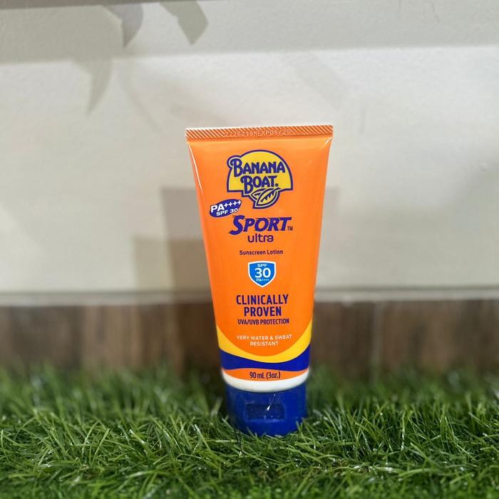 Gambar Sunblock Banana Boat Sport UVB SPF 30 ( 88ml ) - 100 original - 90ML dari GOLFSTORE JAKTIM undefined Tokopedia