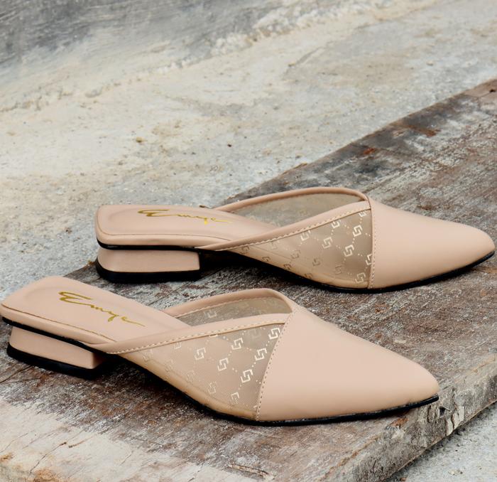 Gambar Sepatu Sandal Pesta Kondangan Wanita Flatshoes Mules Brukat Jala 2 cm - Cream, 36 dari Emye_NEW undefined Tokopedia