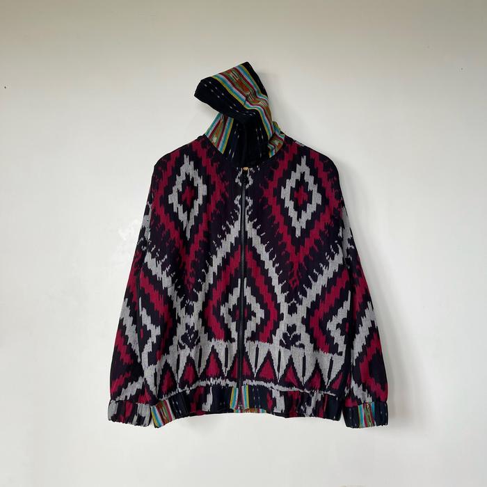 Gambar (Motif Khusus Pre-order) Jaket Tenun Etnik Lapis Furing | Hoodie Tenun - 4, M dari Terbit Ayu Batik undefined Tokopedia