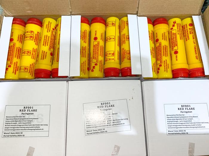 Gambar RED FLARE DNS 1 BOX ISI 4pcs EXPIRED TERBARU - Merah dari REBELSHOP27 undefined Tokopedia