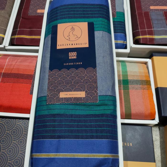 Gambar sarung ATLASan / sarung kotak kotak / gajah manggis mika - Biru dari abdulkosimmart undefined Tokopedia