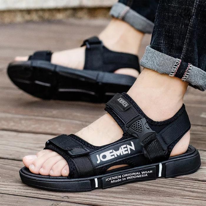 Gambar Sandal Gunung Pria Joemen S 26 Outdoor Adventure Kekinian Anti Licin | Sandal Adventure Cowok Outdoor Traveling Anti Slip Tampilan Keren Murah Terbaru Berkualitas - Hitam, 39 dari Lapak Sneakers Mojokerto undefined Tokopedia