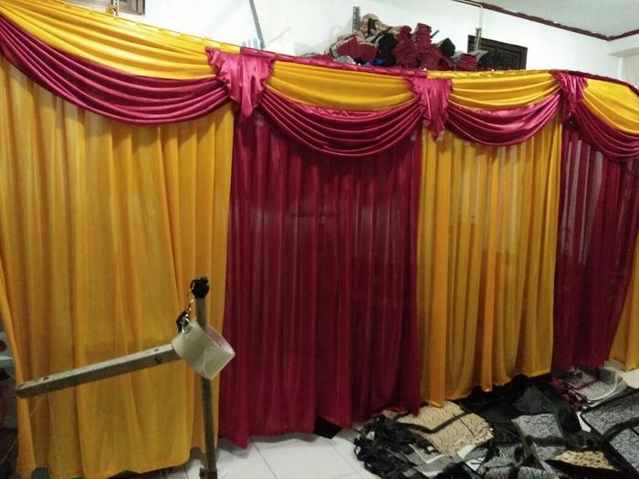 Gambar background dinding / begron dinding - Merah dari Saputra Tenda undefined Tokopedia